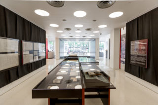 Installation view, "Kaneji Domoto at Frank Lloyd Wright's Usonia," 2017. Photo: Erik Bardin.