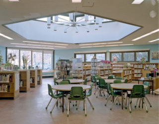 NYPL Bronx Spuyten Duyvil Library, Giorgio Cavaglieri, 1971. Photo: Elizabeth Felicella.