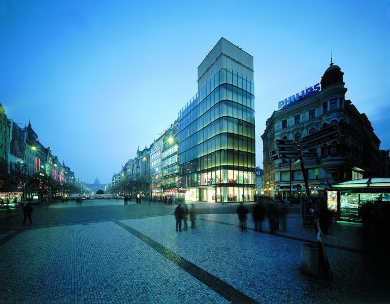 Euro Palace, DaM (c) Filip Slapal For Web