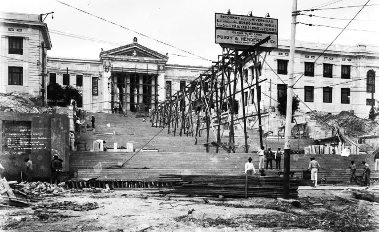 Construction of the University of Havana Staircase.  Courtesy of Information Center Restaura, Ministry of Public Works, Cuba. 