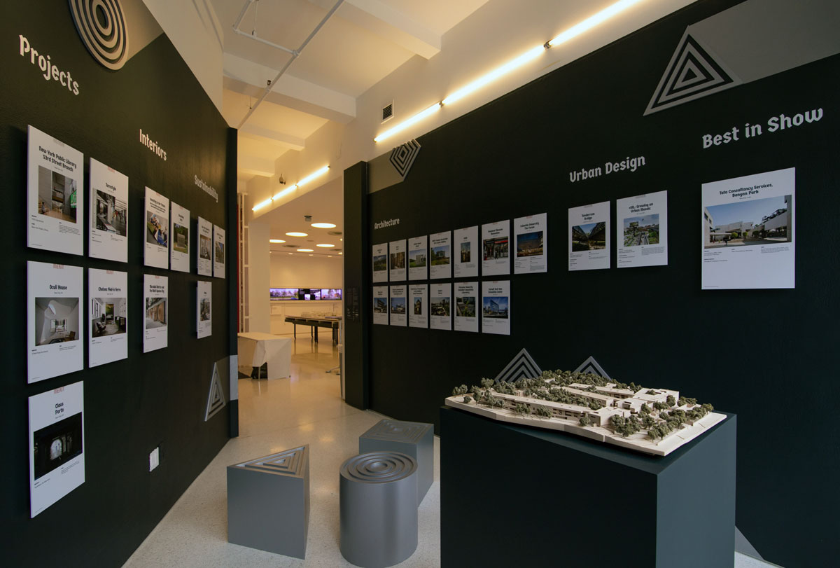 Installation view, "AIANY Design Awards 2019" exhibition. Photo: Samuel Lahoz.
