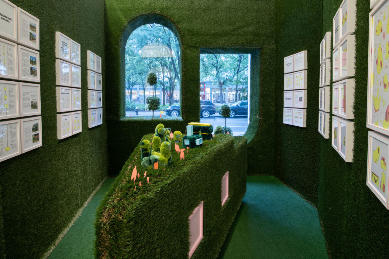 Topiary Tango installation view, 2019. Photo: Samuel Lahoz.