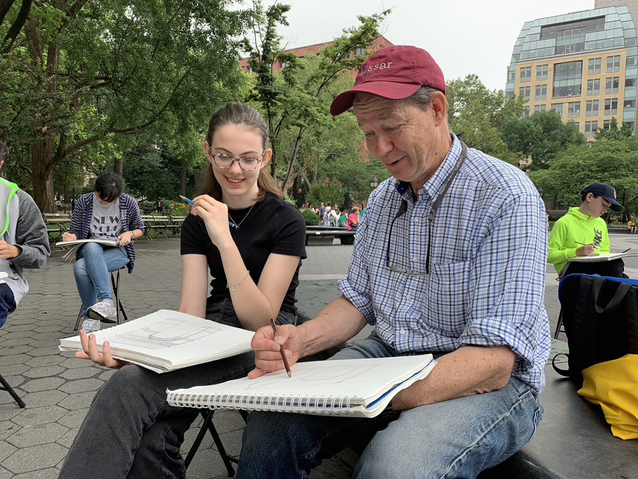 Students got expert one-on-one advice from instructor Eli King on daily sketching trips around the city. Image credit: Center for Architecture.