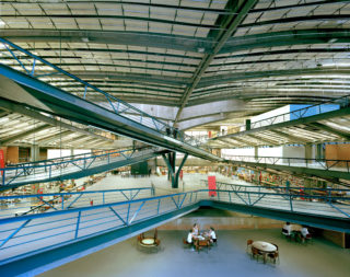 Centro Cultural São Paulo (CCSP) by Eurico Prado Lopes and Luiz Telles. Photo: Danilo Zamboni.