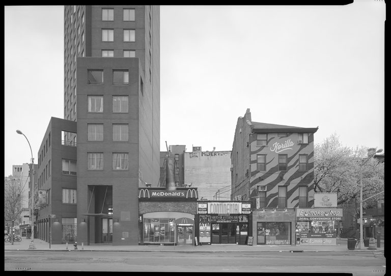 25 3RD AVE