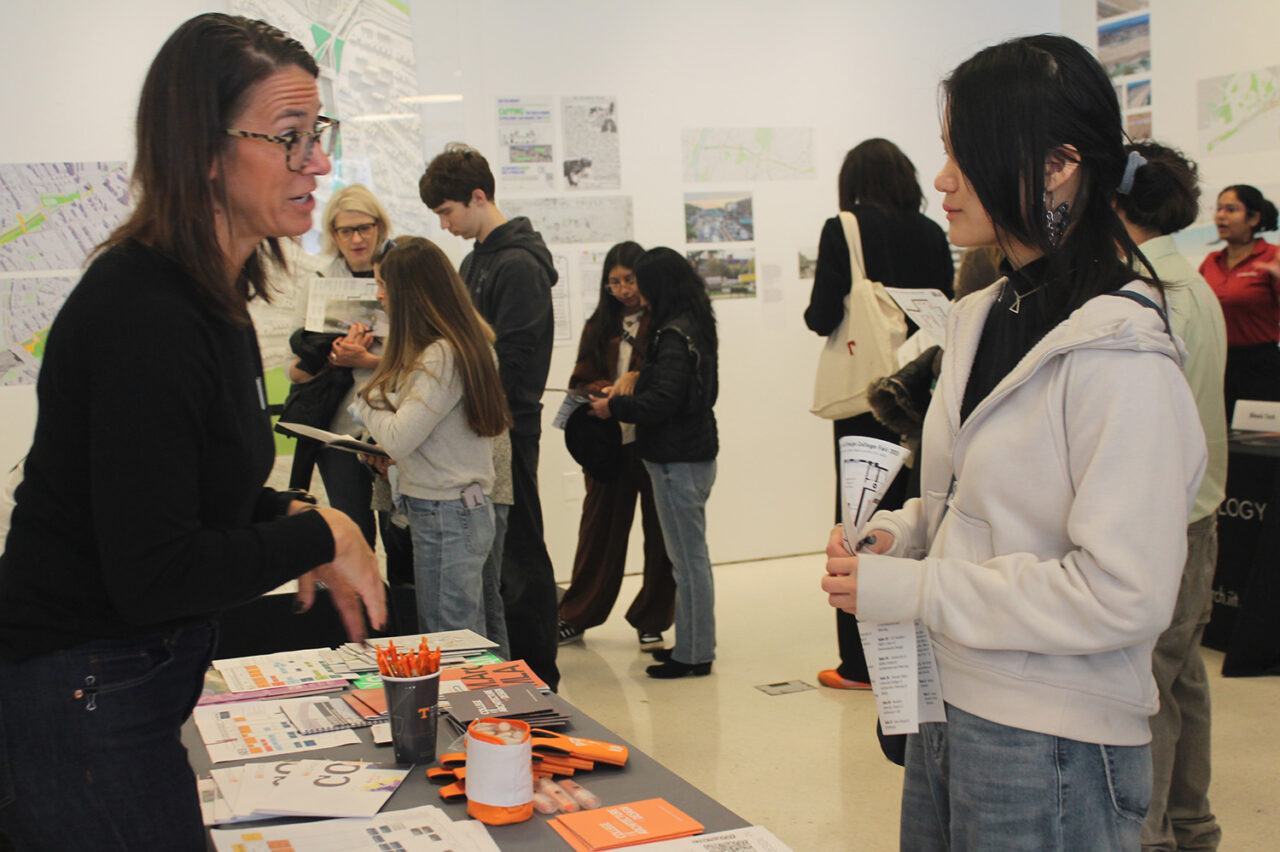K-12 College Fair at the Center for Architecture. Photo: Center for Architecture.